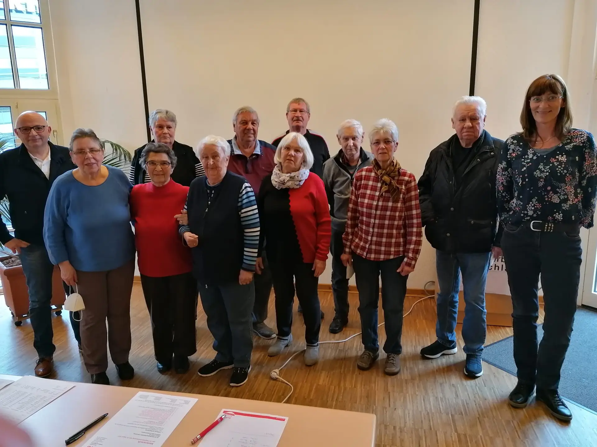 Mehr über den Artikel erfahren KAJuhf  jdnfmf jbdndj j